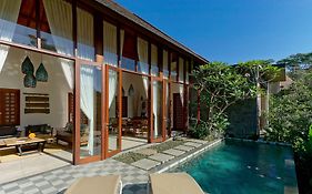 Tejaprana Resort & Spa